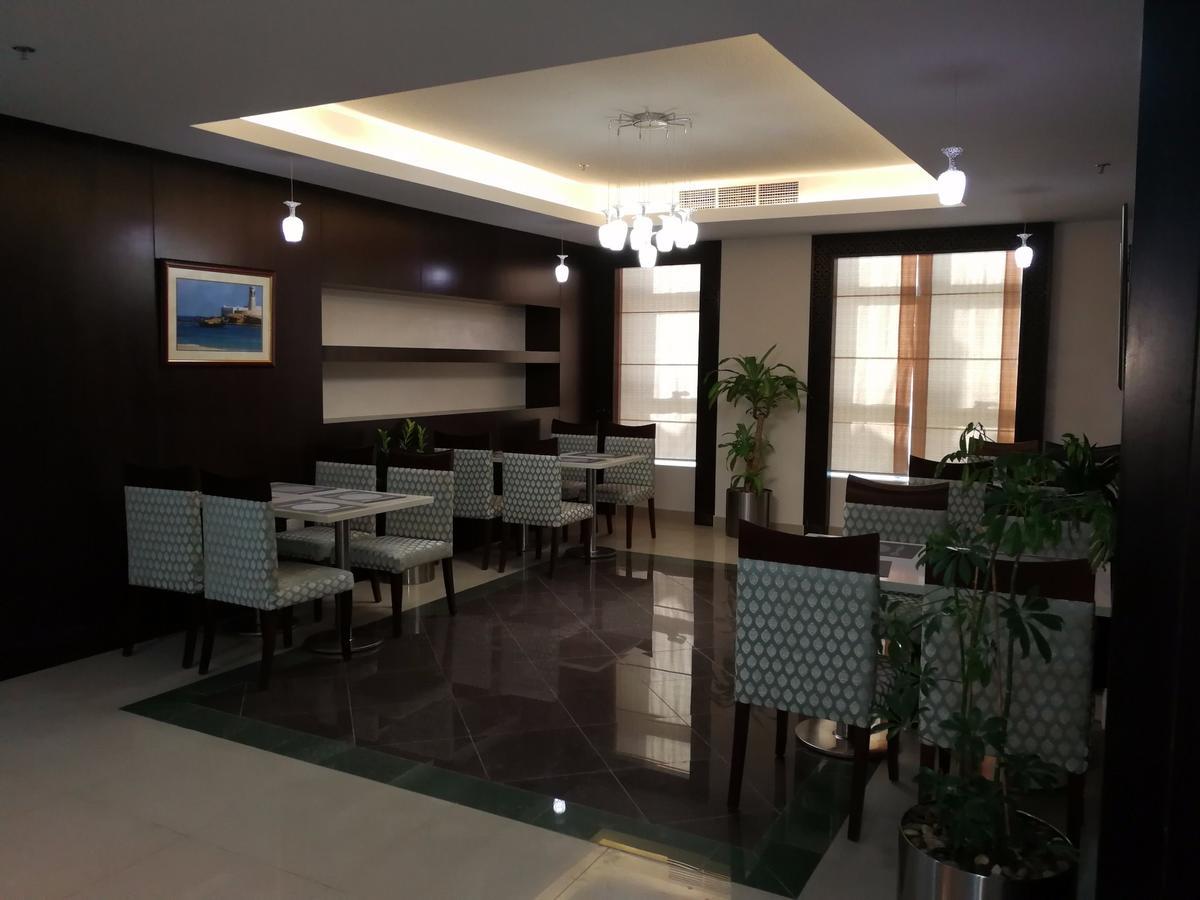 Golden Tulip Headington Hotel Maskat